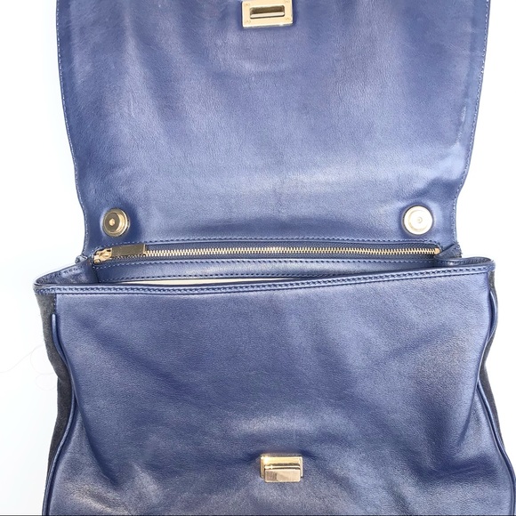 Tory Burch Hannah Shoulder Bag Blue - Picture 11 of 16